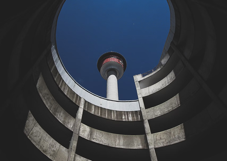 06